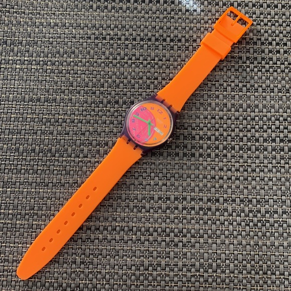 Swatch Watch - GV700 - FLUO SEAL - Picture 2 of 9